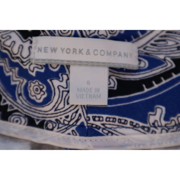New York & Company Women's Paisley Stretch‎ Pencil Short Blue & White Size 6 - Picture 5 of 10